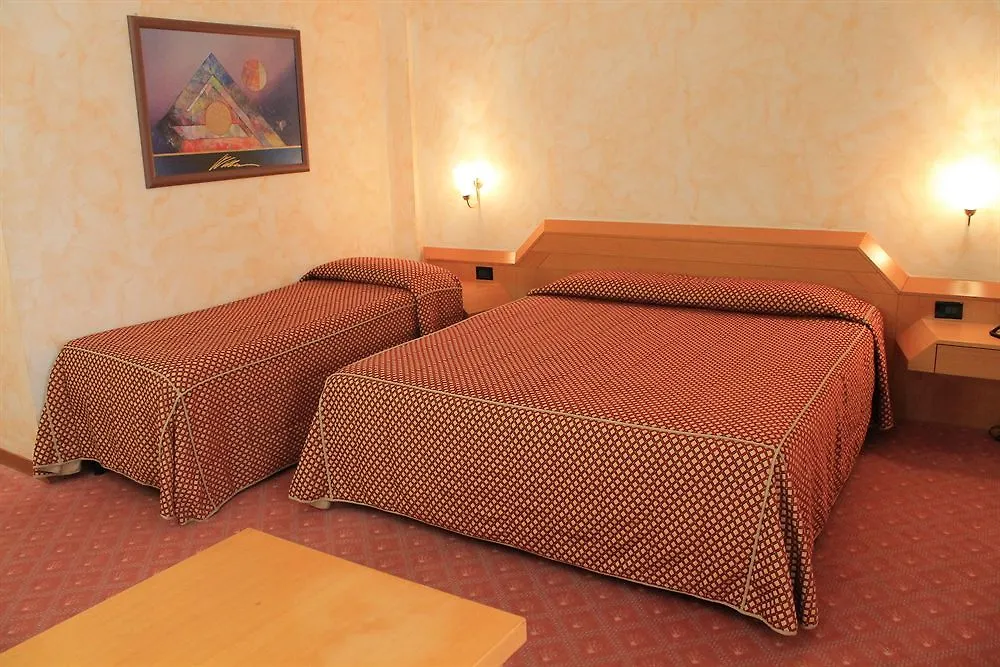 Best Western Mirage Hotel Fiera باديرنو دونيانو