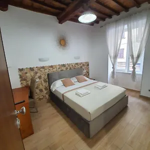 https://marla-rooms.hotelitalianriviera.com