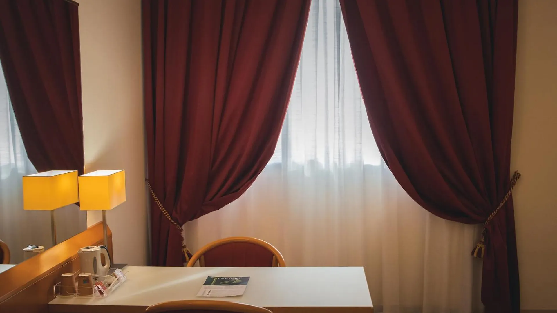 Best Western Mirage Hotel Fiera Paderno Dugnano 4*,